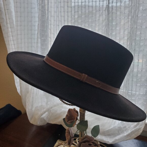 Unisex Classic Black Wool Hat with leather Brown Band - Picture 13 of 14